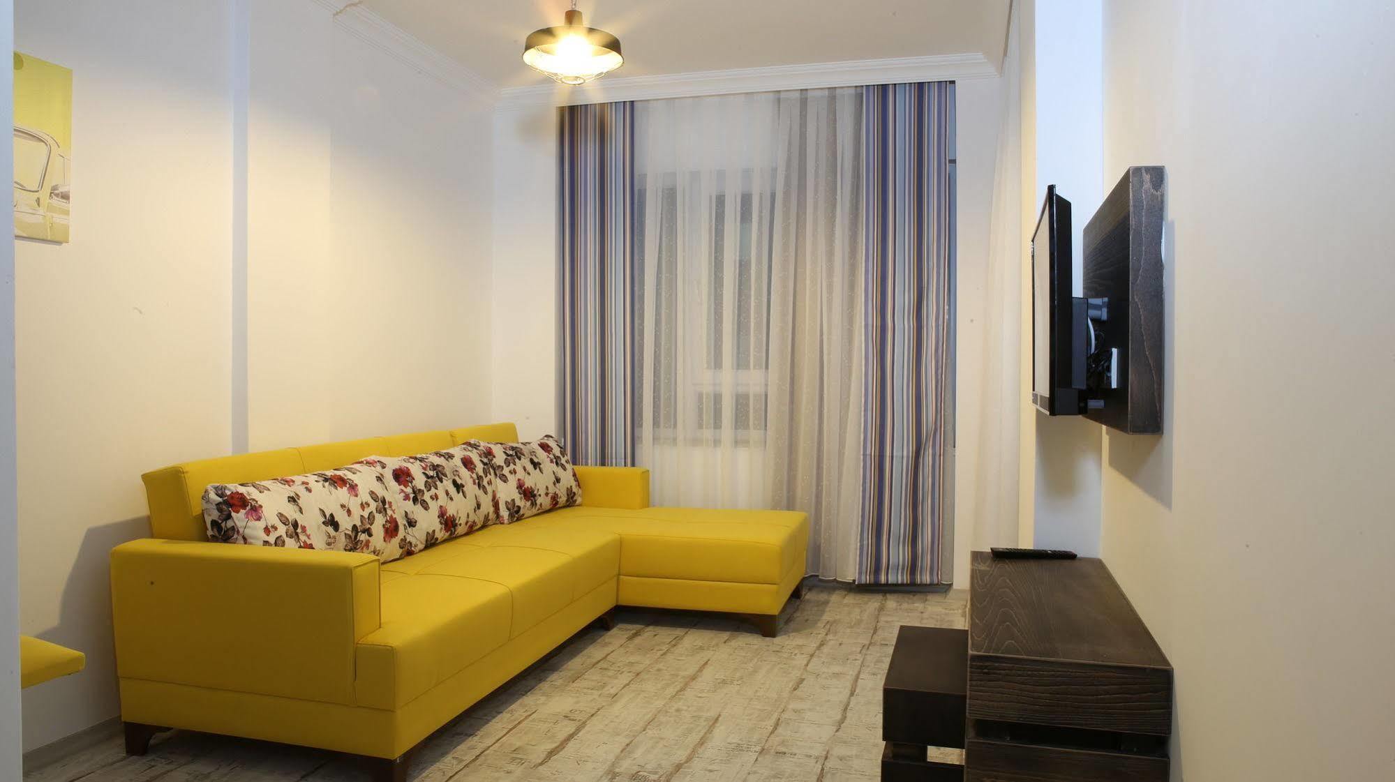 Voswos Garage Coffee Hotel Antalya Exterior photo