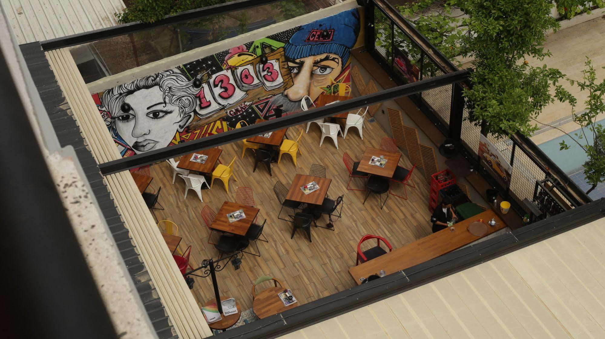 Voswos Garage Coffee Hotel Antalya Exterior photo